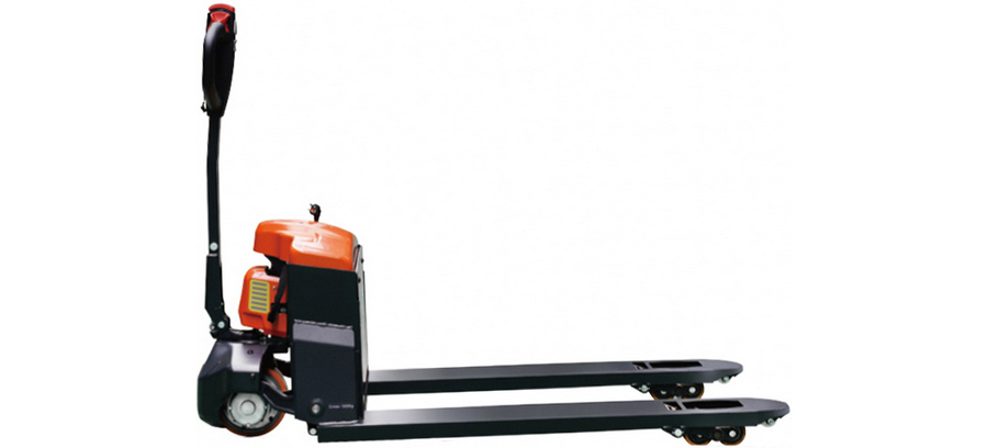 諾力EPT15Q全電動(dòng)搬運(yùn)車(chē)